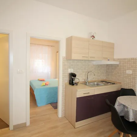 Hundefreundliches Im Zentrum Von Und Nur 400 Meter Zum * Пореч